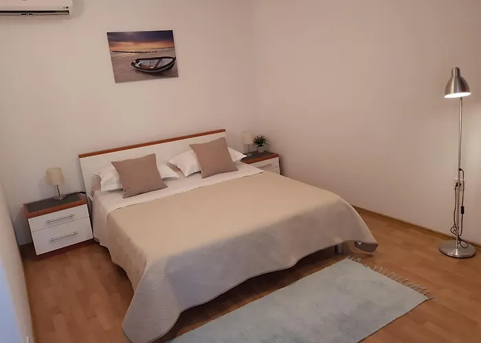 Accommodation Huljic 아파트 *